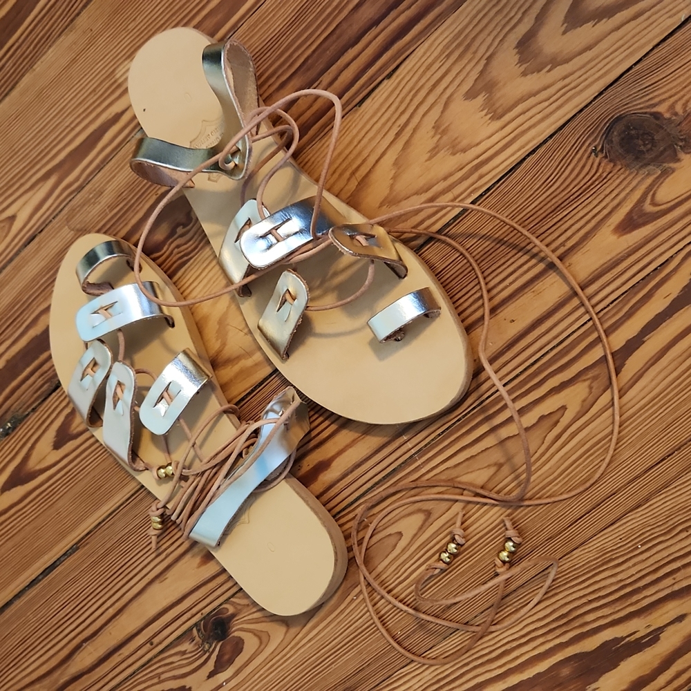 NWOT. Lace-up Sandals. 6 1/2-7 Size.